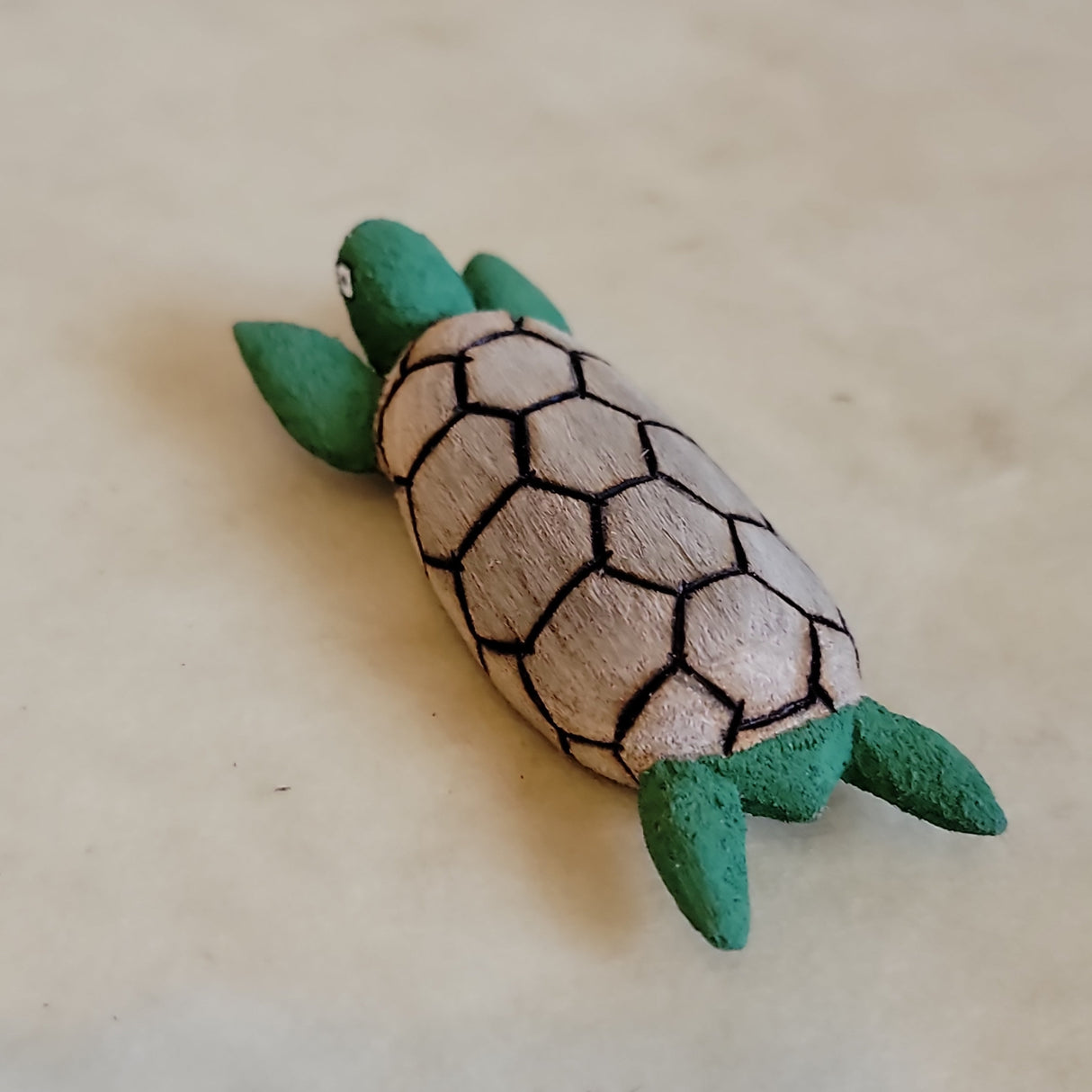 Cottonwood Root Handpainted Turtle Zuni Fetish/ Folk Art