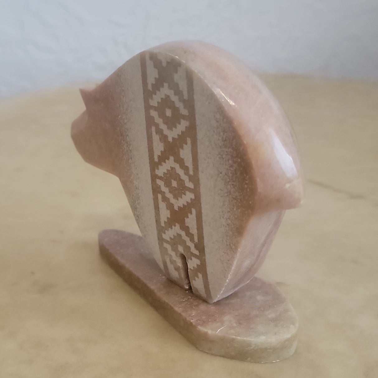 Navajo Alabaster Bear Zuni Fetish