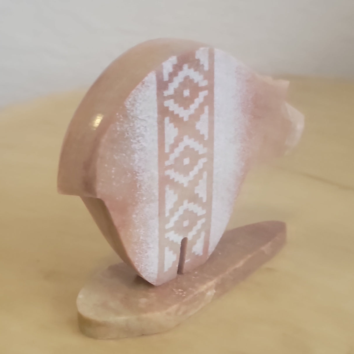 Navajo Alabaster Bear Zuni Fetish