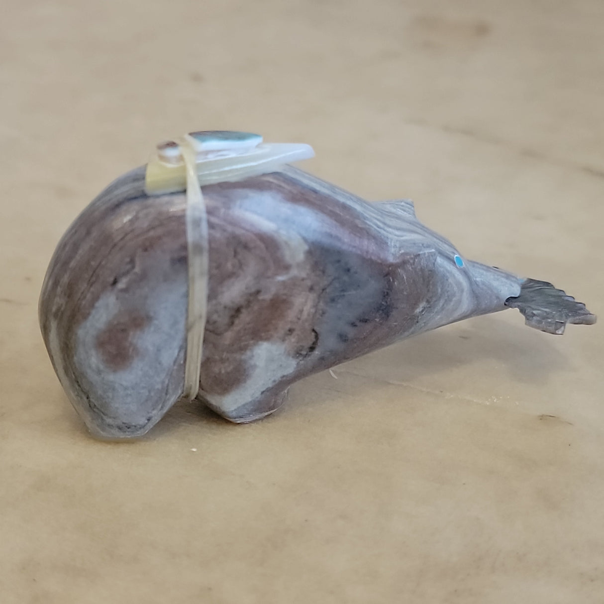 Picasso Marble Bear w/Fish Zuni Fetish