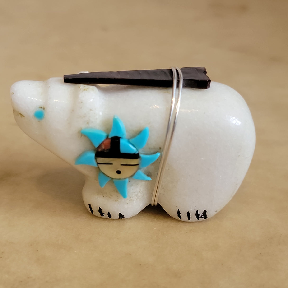 Marble Bear w/Zuni Sun Zuni Fetish
