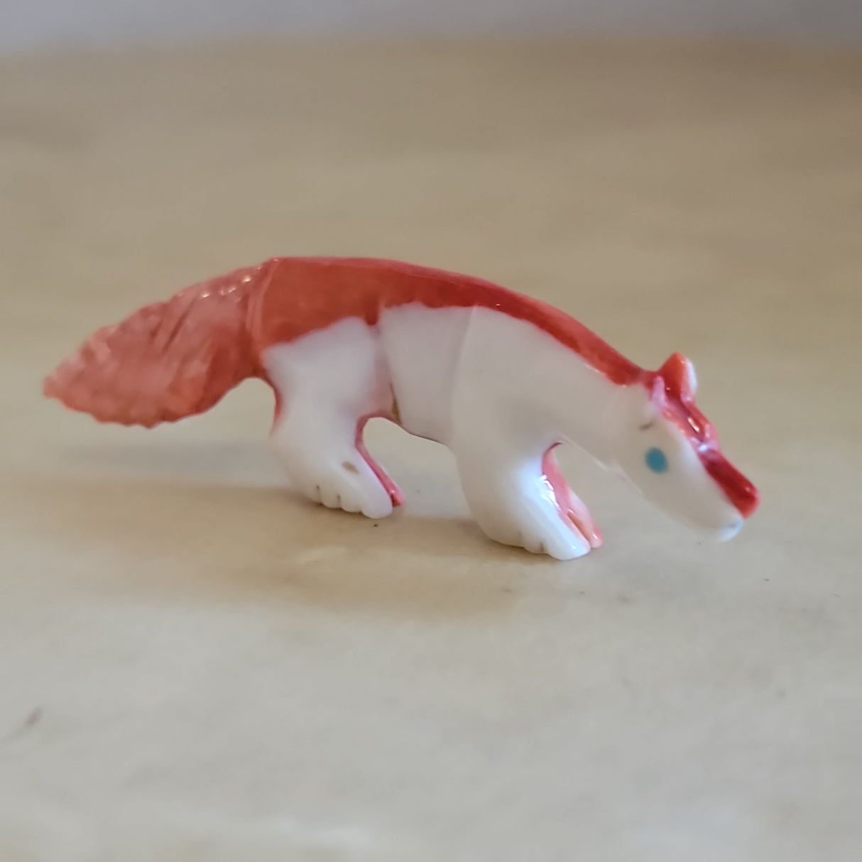 Spiny Oyster Shell Wolf Zuni Fetish