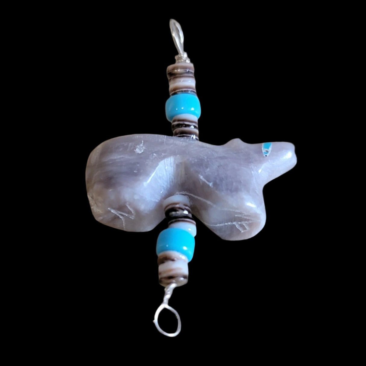 Zuni Fetish Fluorite Bear w/Heishe Pendant Indian Jewelry