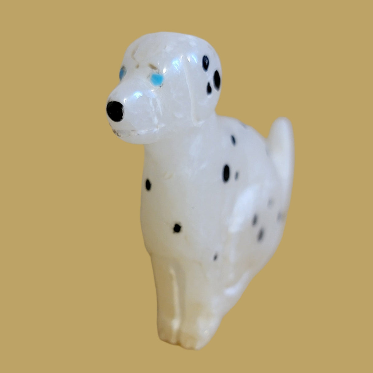 Alabaster Spotted Dalmatian Dog/Pup Zuni Fetish