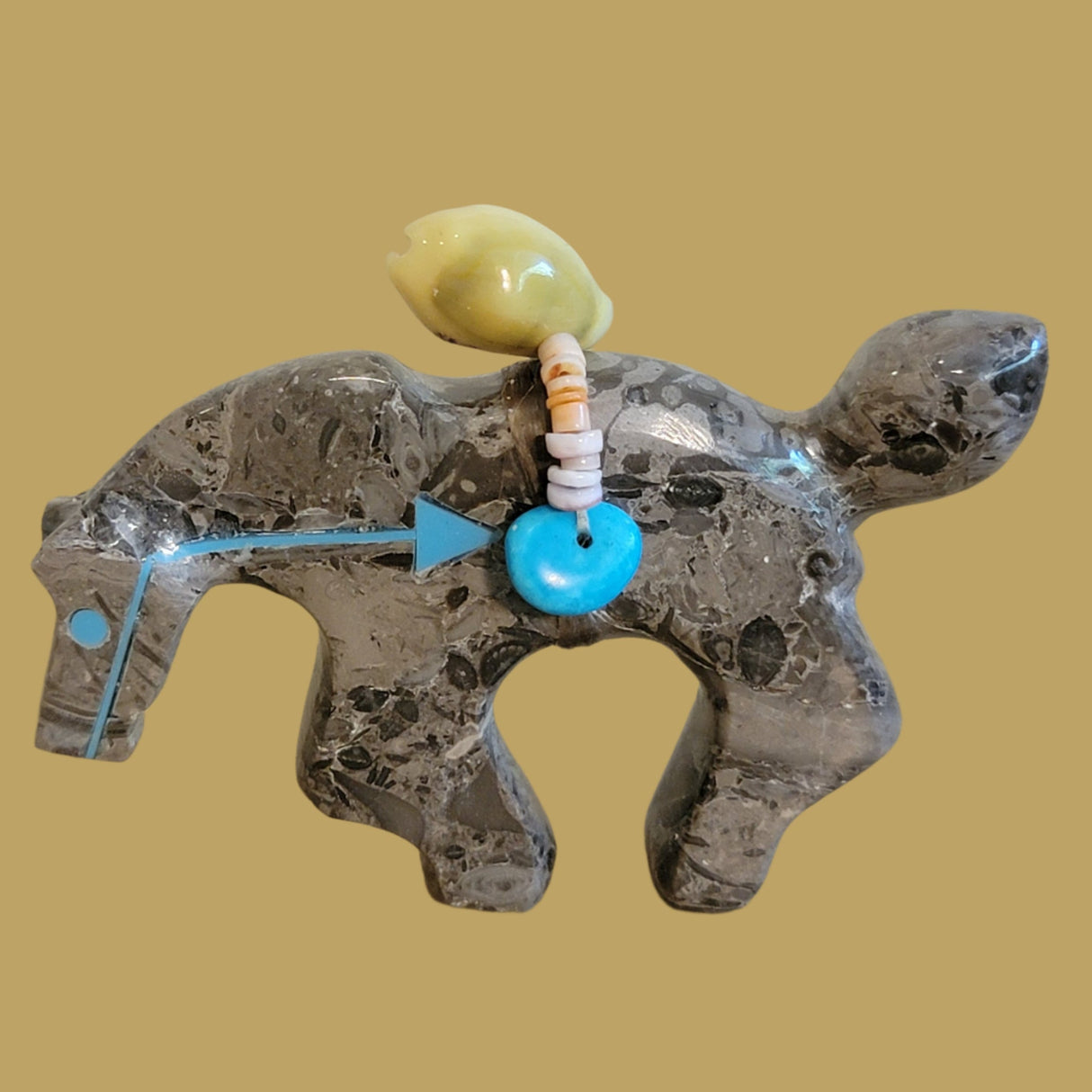 Healing Horse w/ Heartline and Cool Cowrie Pack Zuni Fetish