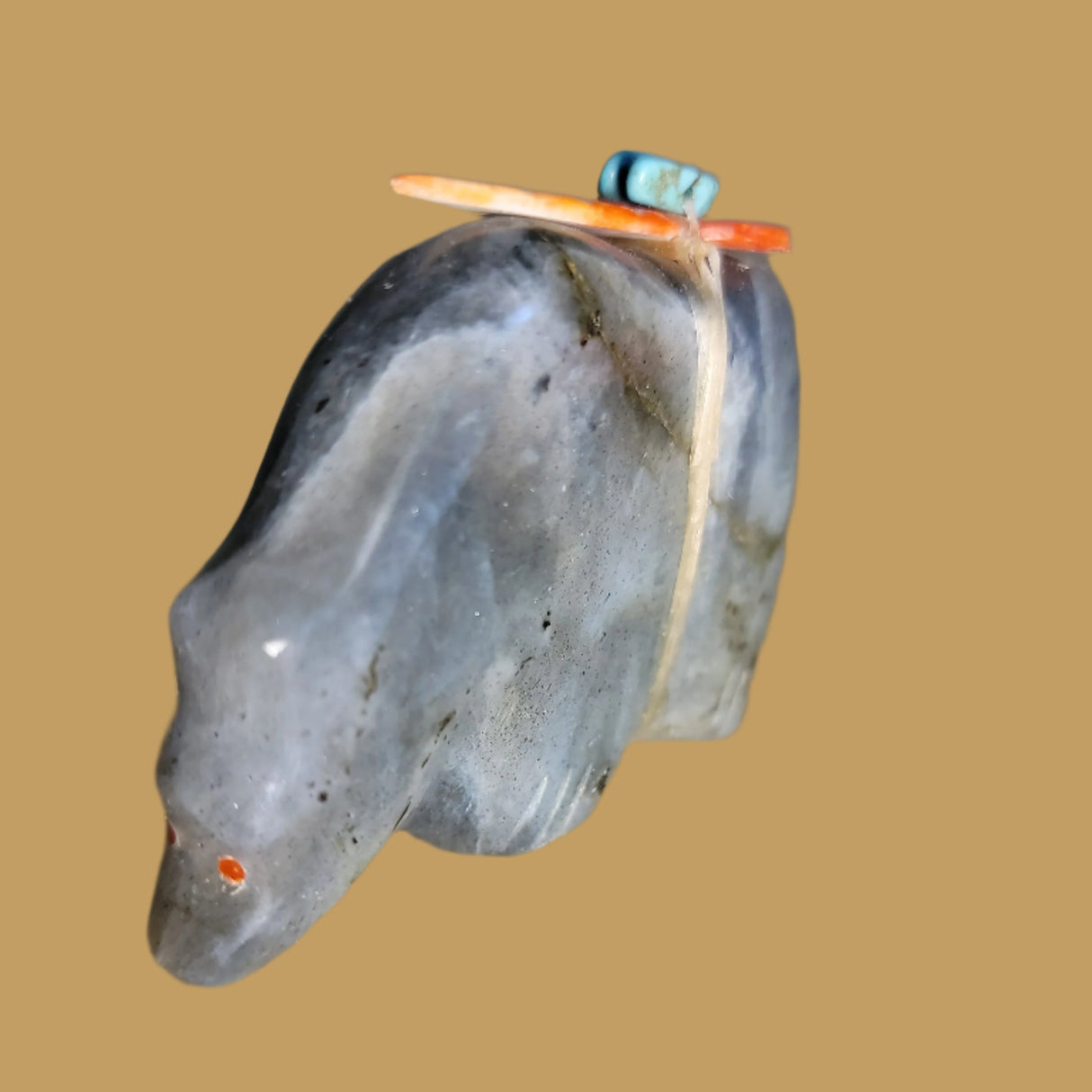 Labradorite Grizzly Bear w/Colorful Offering Zuni Fetish