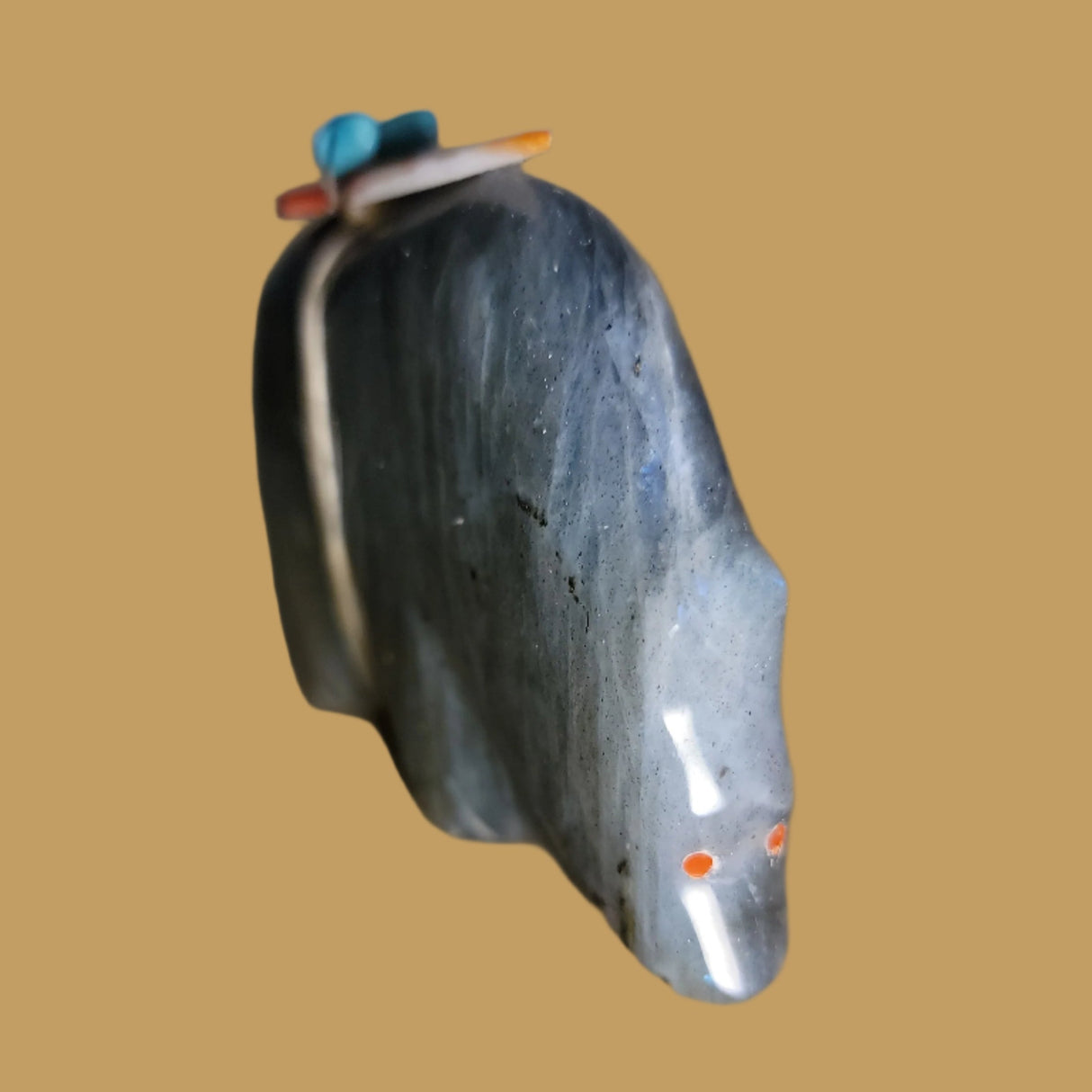 Labradorite Grizzly Bear w/Colorful Offering Zuni Fetish