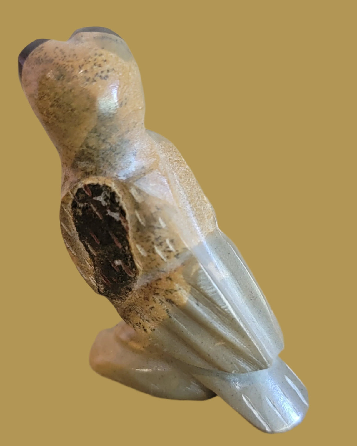 Travertine Owl w/ Pinshell Heart Shaped Face Zuni Fetish