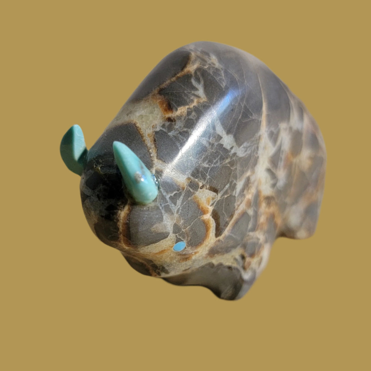 Large Septarian Nodule/ Utah Geode Bison/Buffalo Zuni Fetish