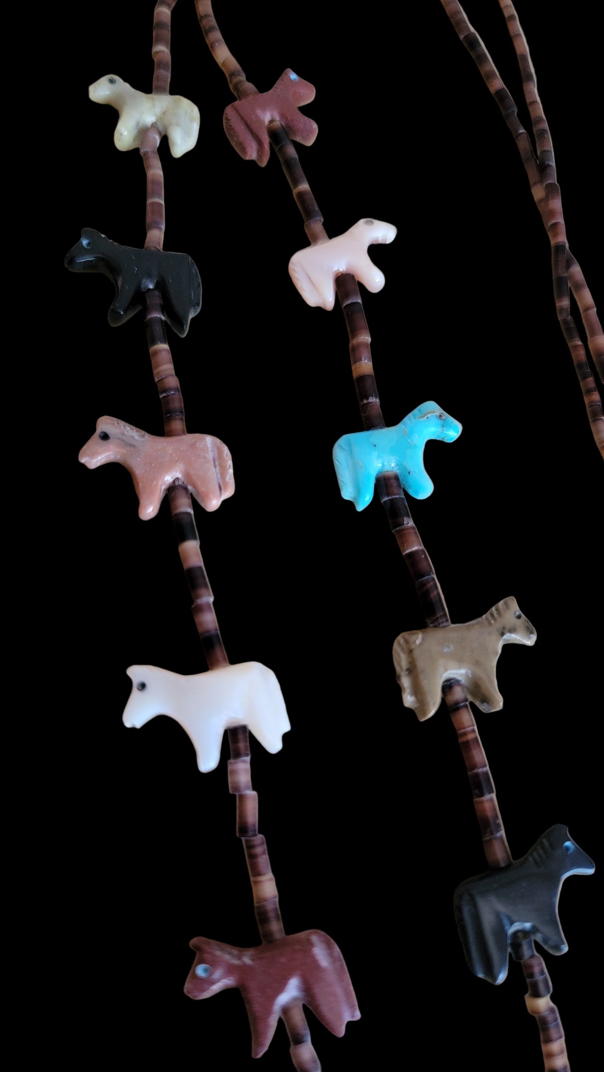 Single Strand 15 Total Navajo Horses Zuni Fetish Necklace Indian Jewelry