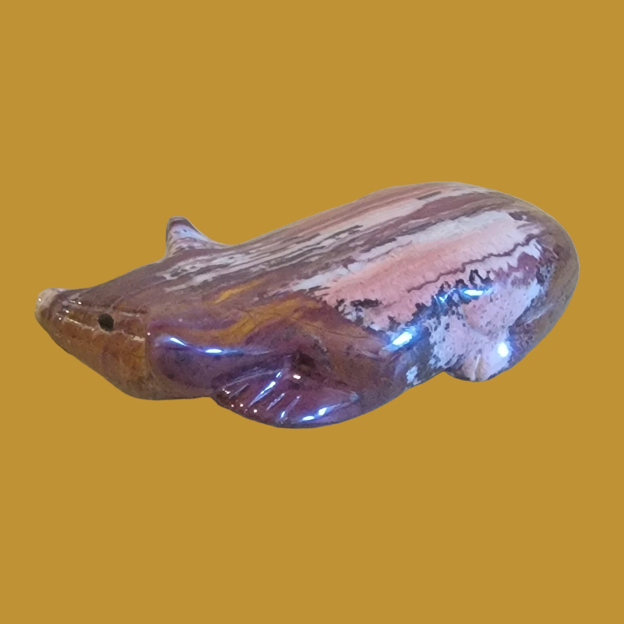 Beautiful Onyx Autumn Badger Zuni Fetish