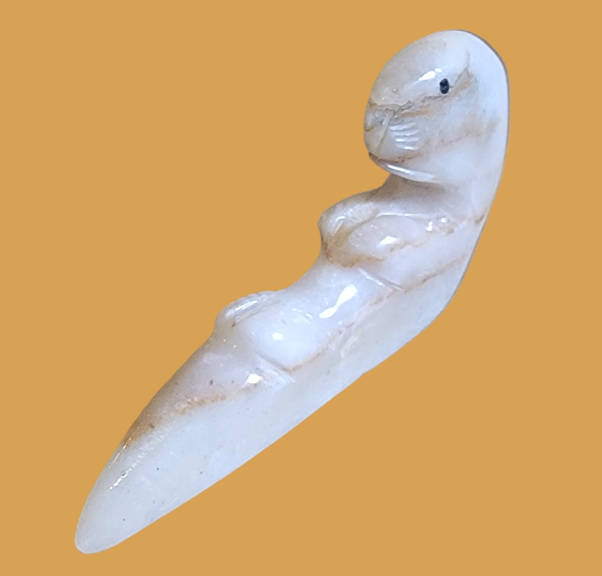 Alabaster Otter Zuni Fetish