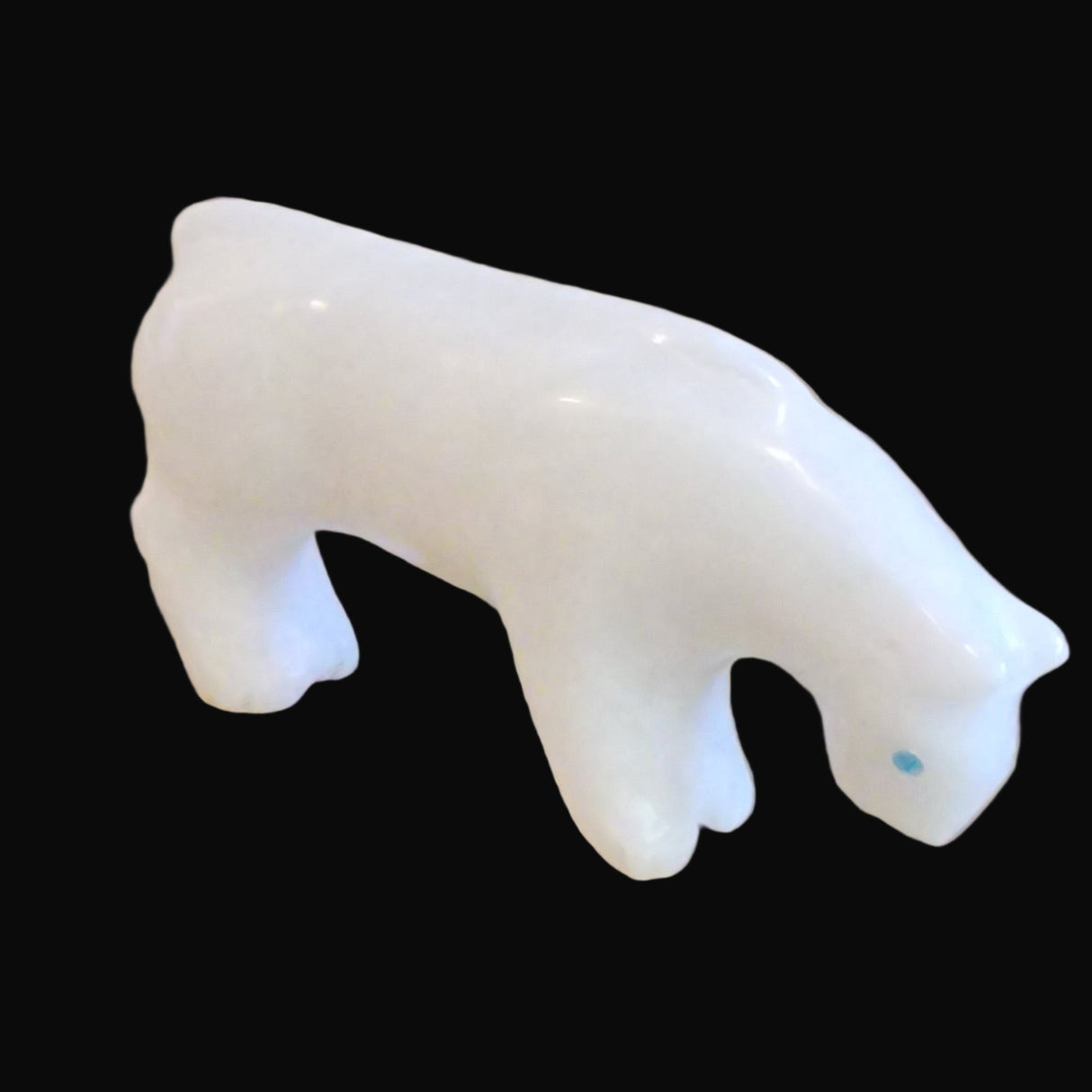 White Marble Mountain Lion of the North Zuni Fetish