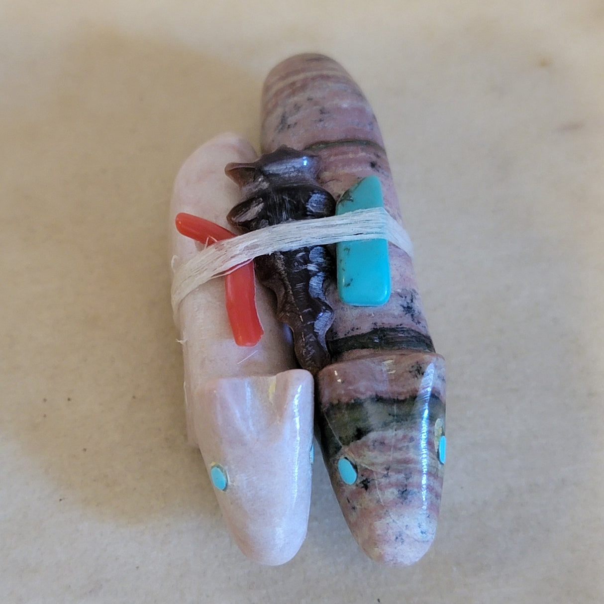 Traditional Double Bundled Wolf w/Pack Zuni Fetish