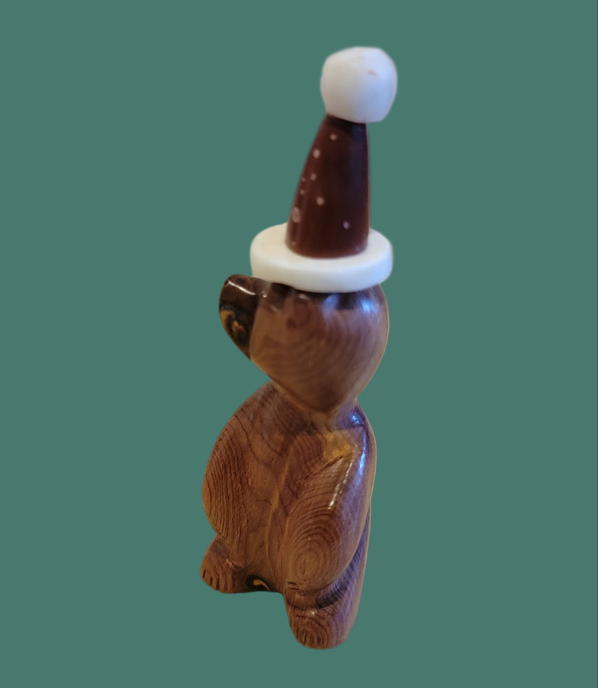 Cedar Santa Bear w/Pipestone Hat Zuni Fetish