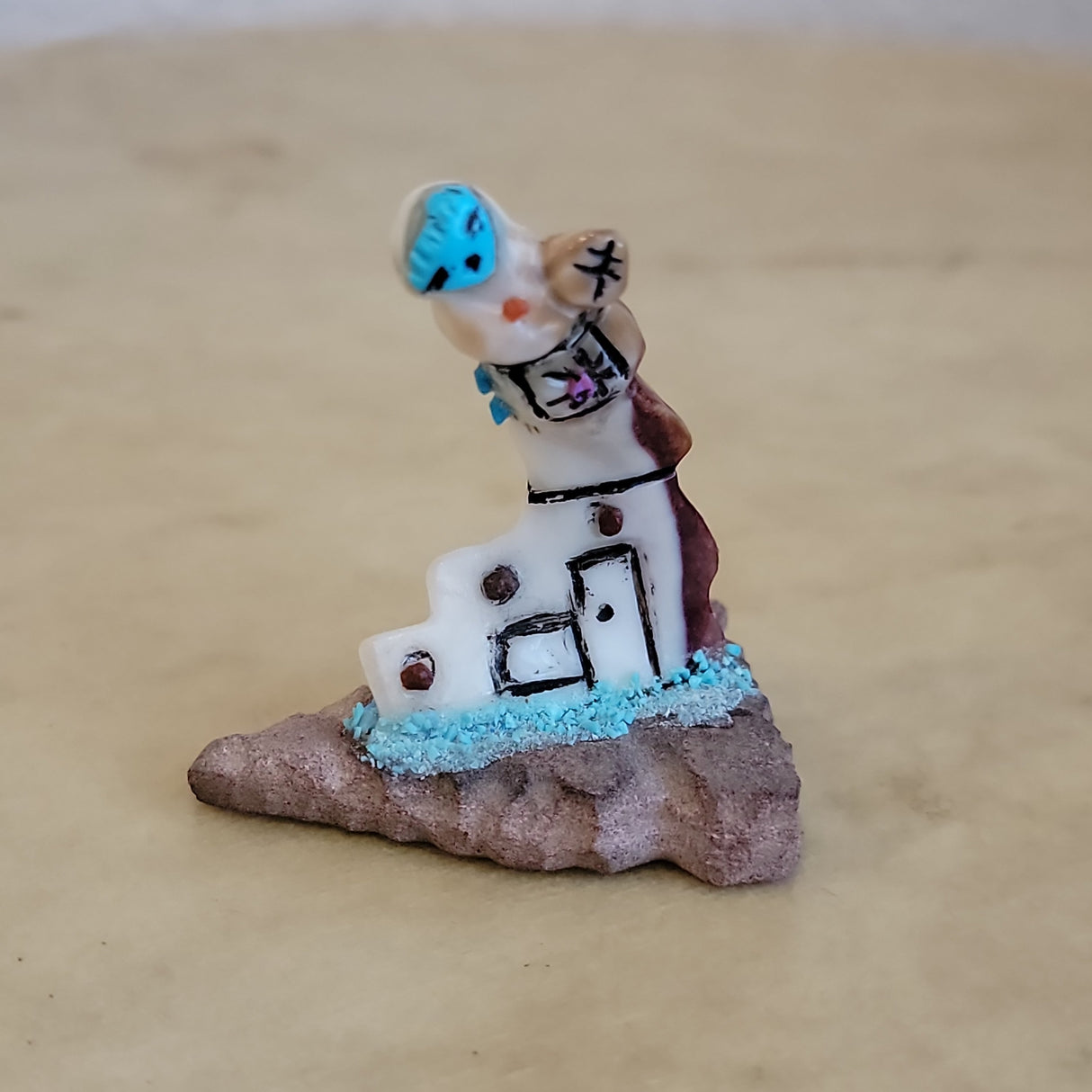 Maiden on Arrowhead Zuni Fetish