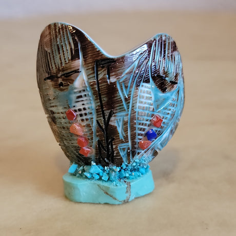 Gloria Chattin Double Snail Shell Zuni Fetish Corn Maidens