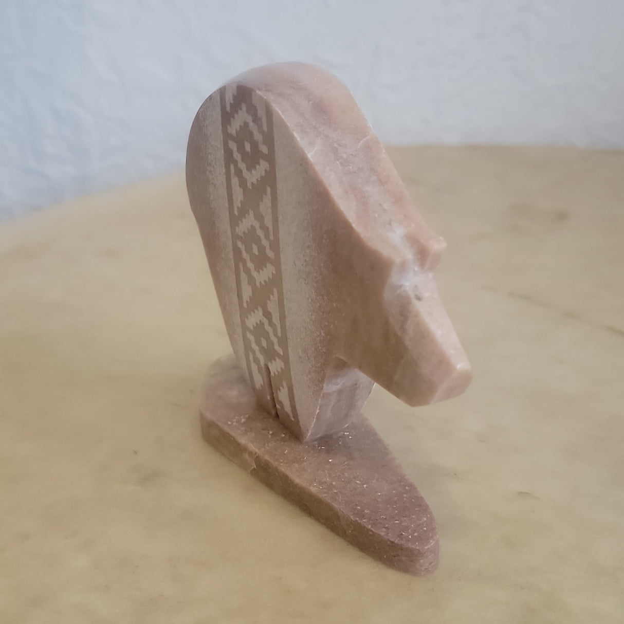 Navajo  Alabaster Bear  Zuni Fetish