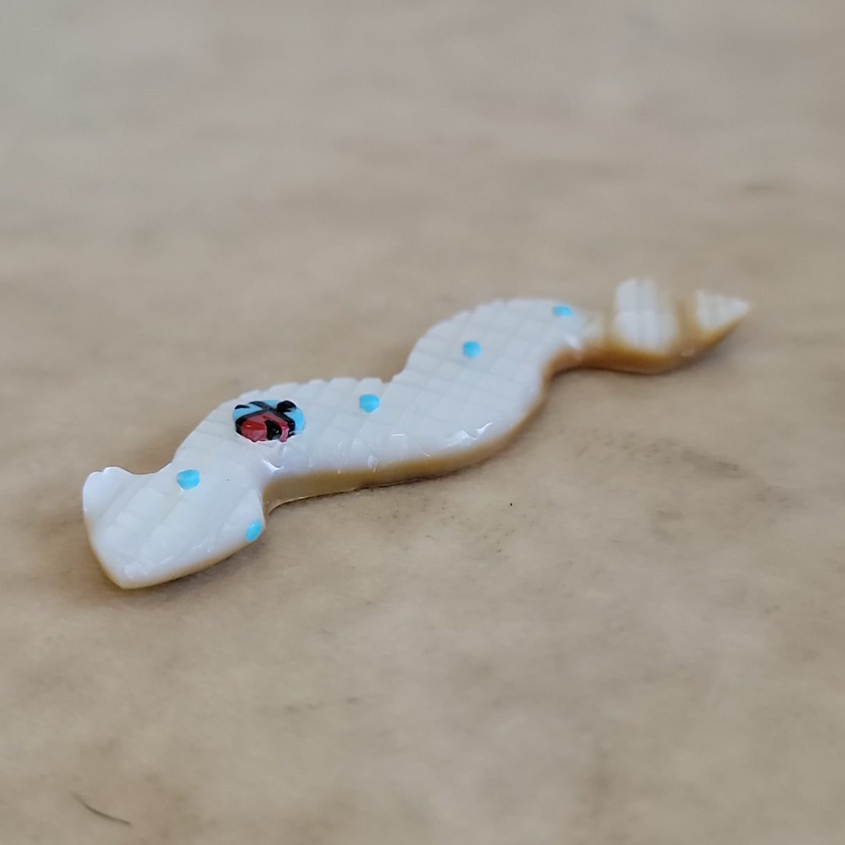 Gold Lip w/Zuni Sun Zuni Fetish Snake/Rattlesnake