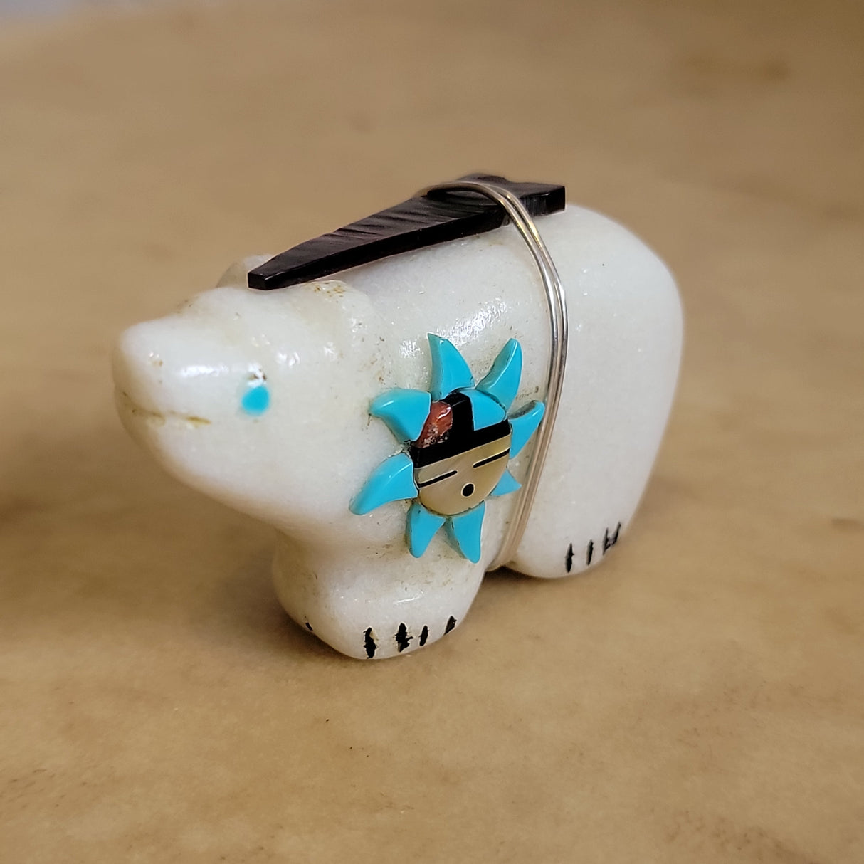 Marble Bear w/Zuni Sun Zuni Fetish
