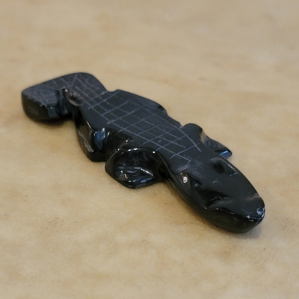 Marble Alligator Zuni Fetish