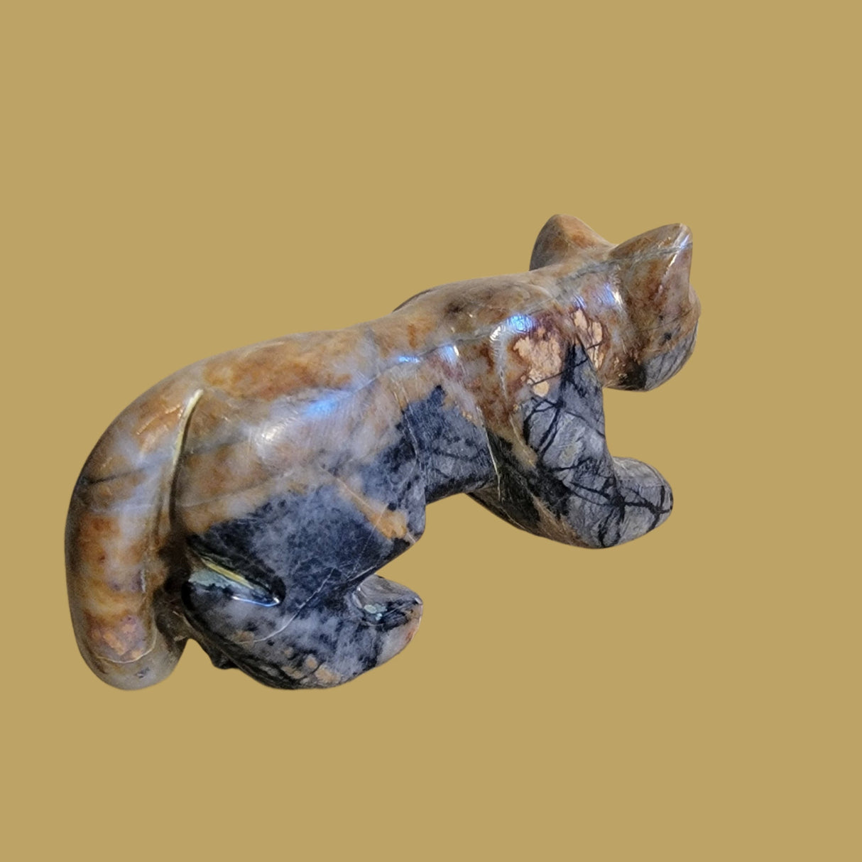 Highly Polished Picasso Mountain Lion Zuni Fetish