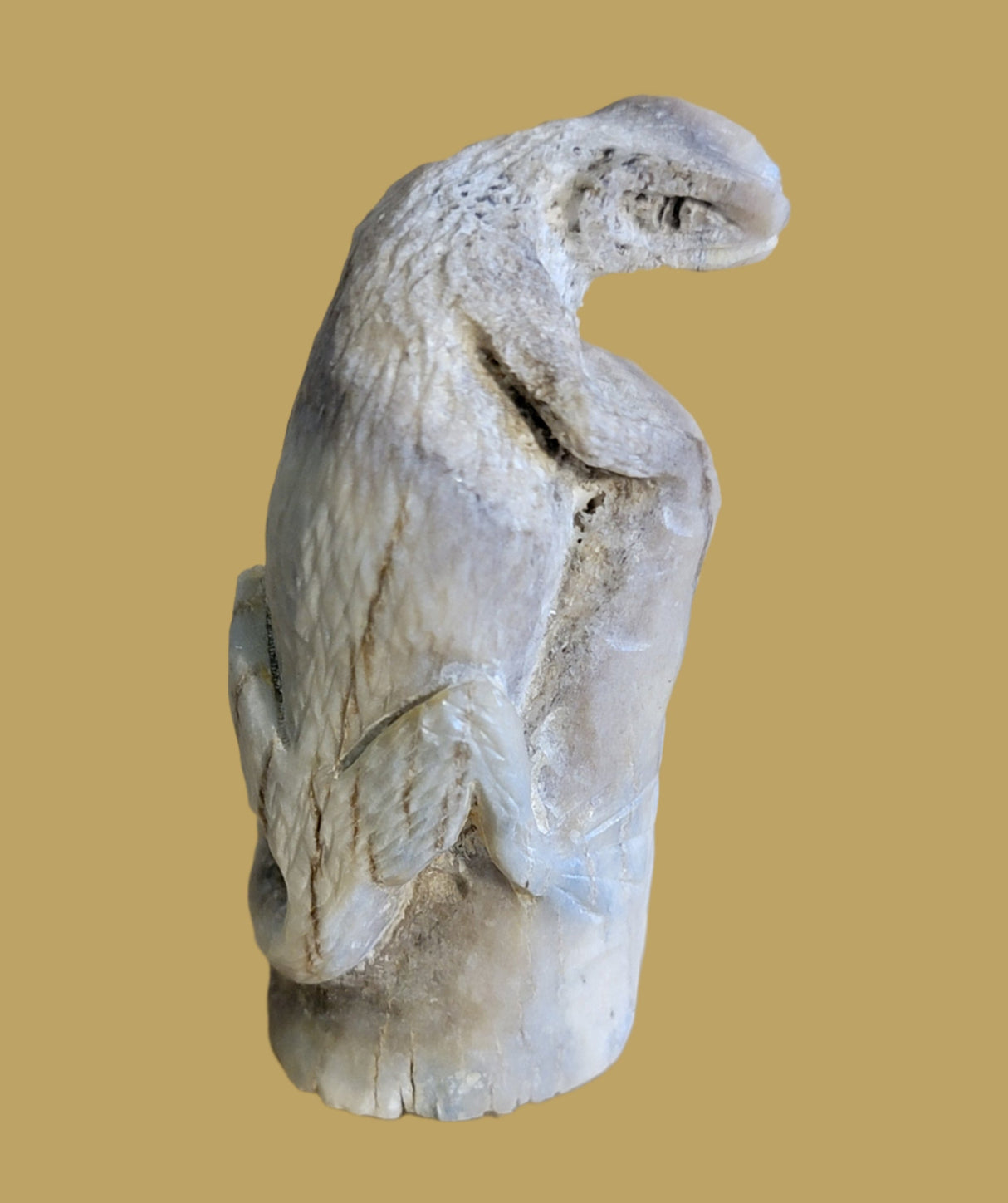 Antler Peering and Climbing Lizard Zuni Fetish