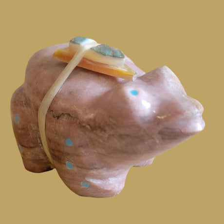 Big Eyed Dolomite Frog w/Pack Zuni Fetish