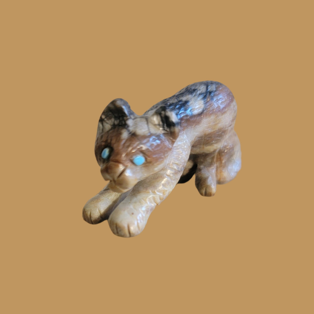 Picasso Marble  Arched Back Mountain Lion Zuni Fetish