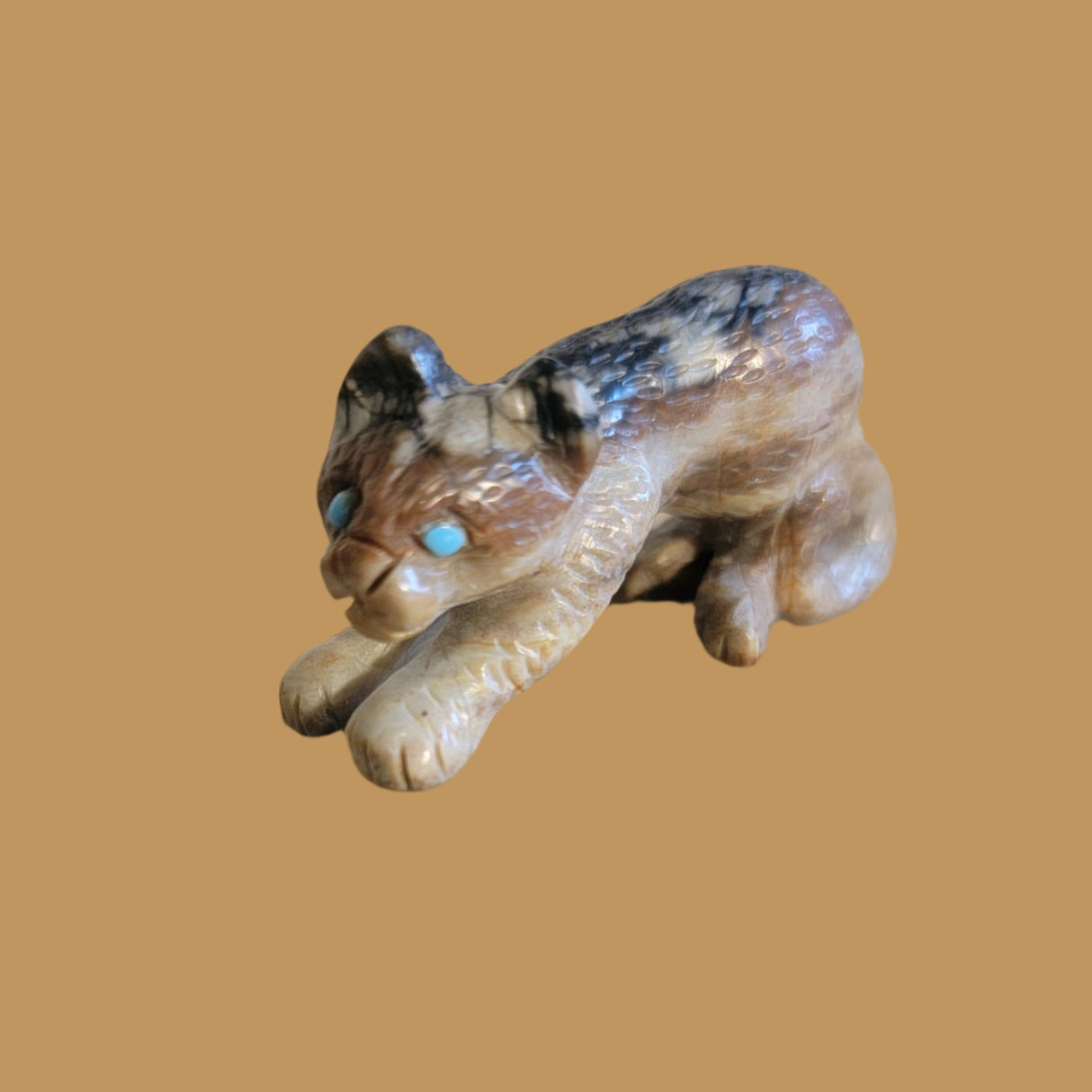 Picasso Marble  Arched Back Mountain Lion Zuni Fetish