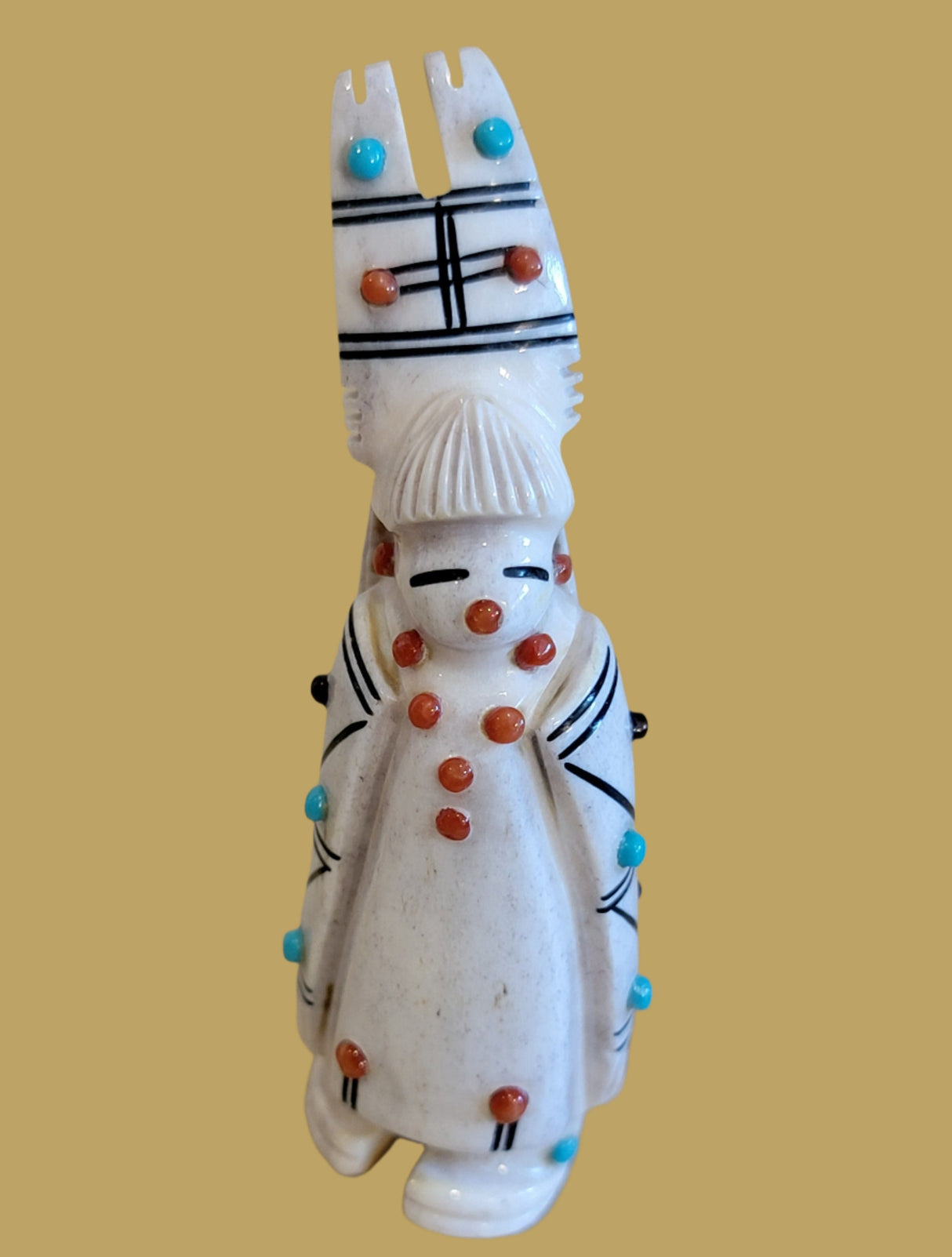 Zuni Antler Maiden w/Tablita Zuni Fetish