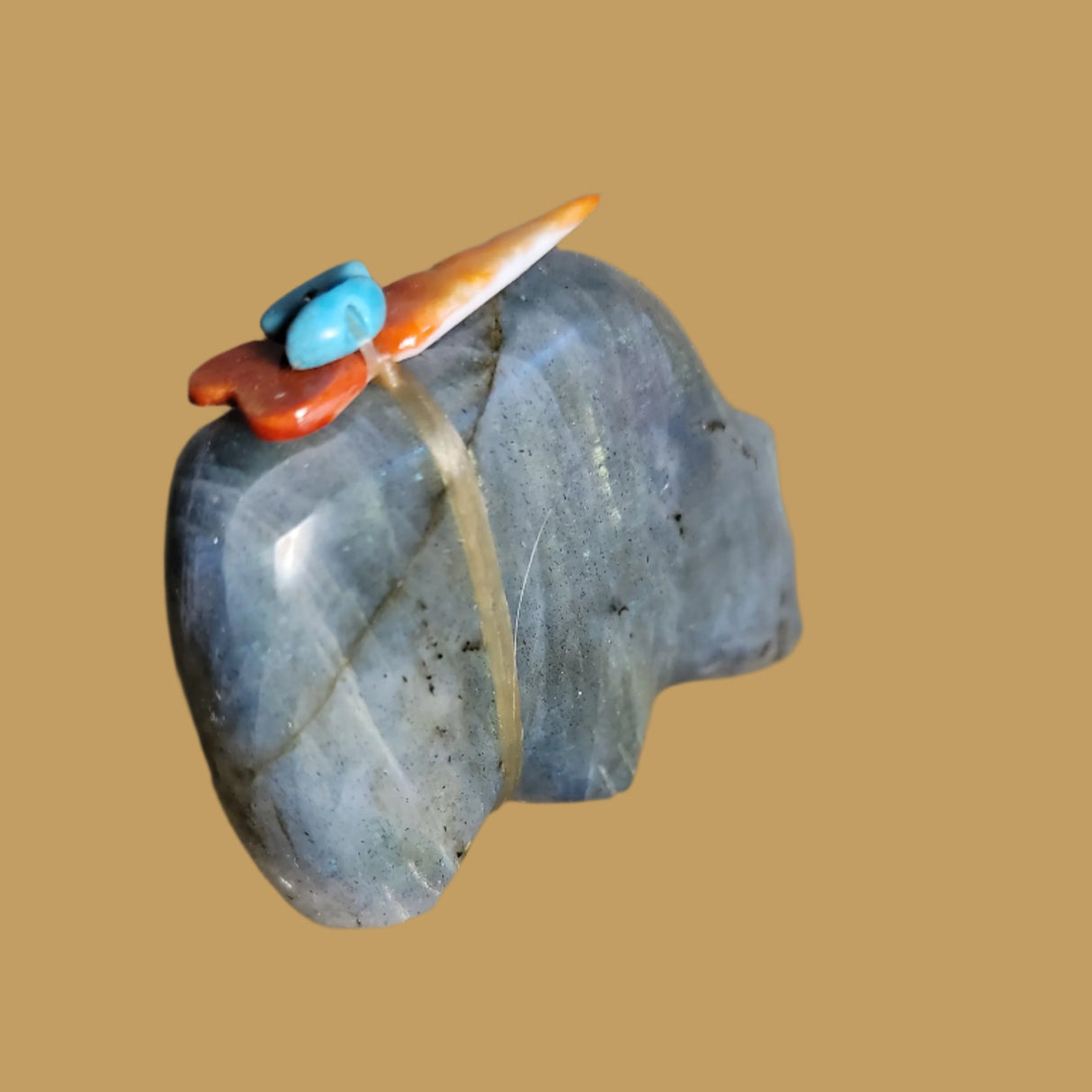 Labradorite Grizzly Bear w/Colorful Offering Zuni Fetish
