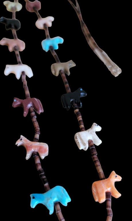 Single Strand 15 Total Navajo Horses Zuni Fetish Necklace