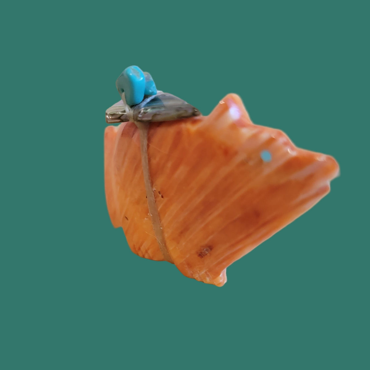 Brilliant Orange Spiny Oyster Shell Wolf w/ Pack Zuni Fetish