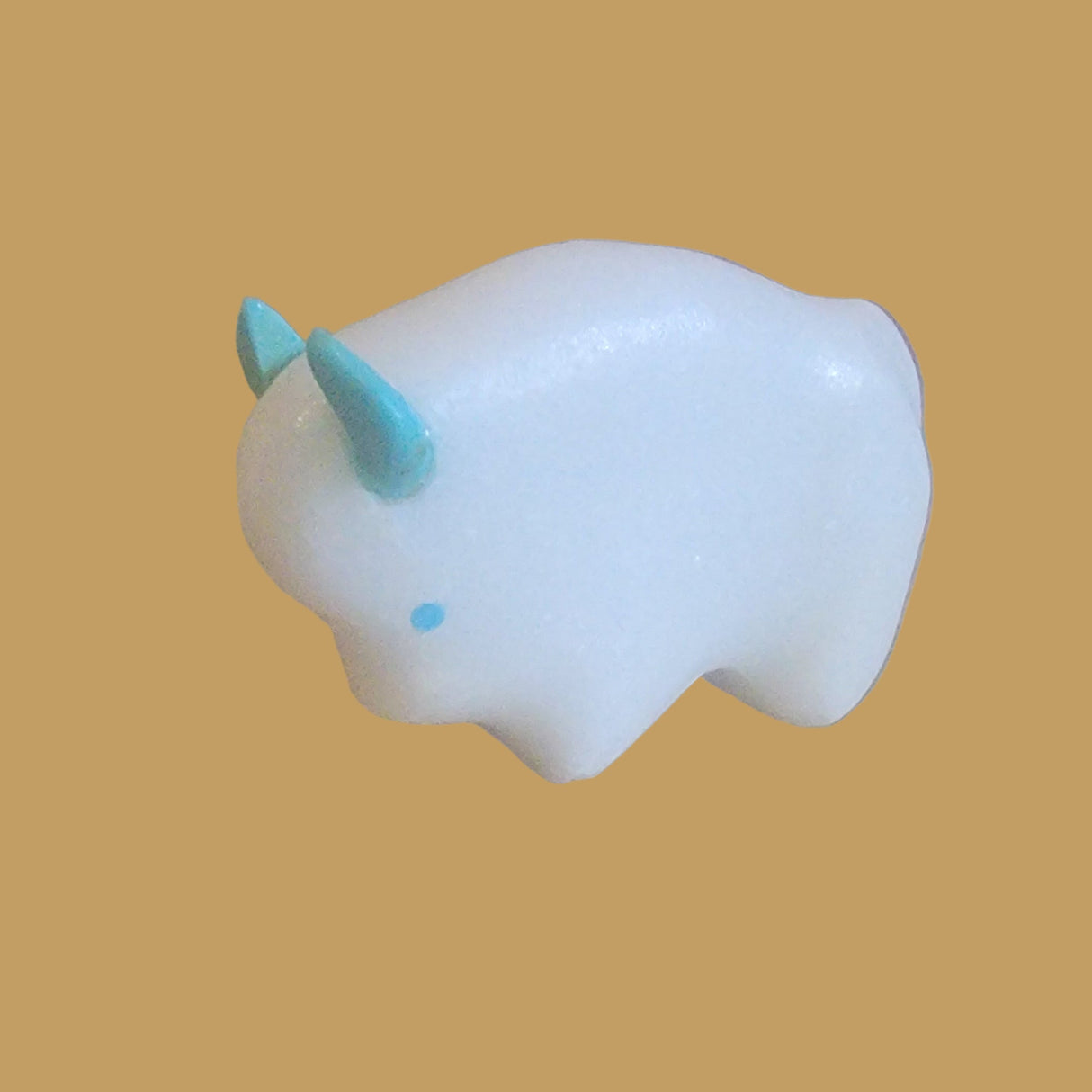 White Marble Bison/Buffalo Zuni Fetish