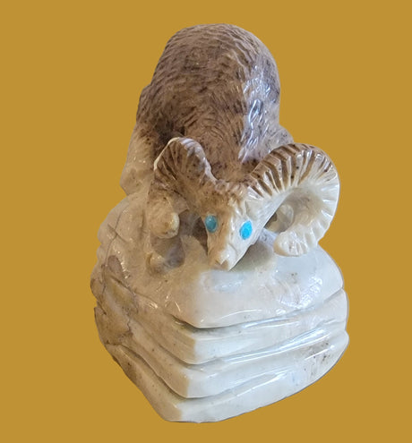 Amazing Serpentine Mountain Ram on Ledge Zuni Fetish