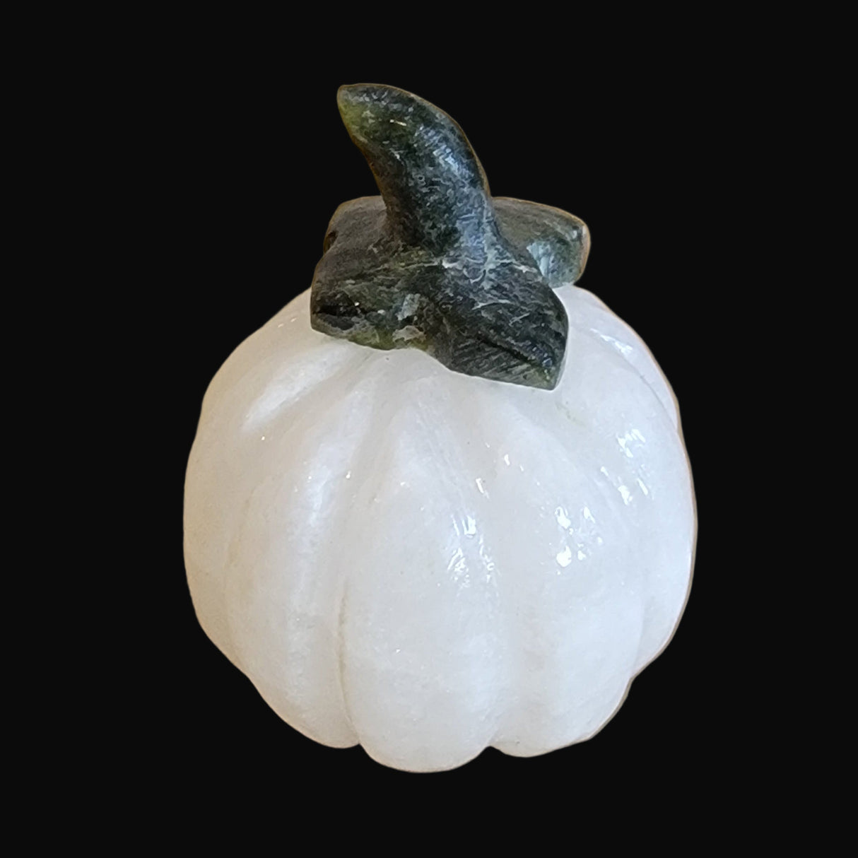 Alabaster Ghost Pumpkin Zuni Fetish