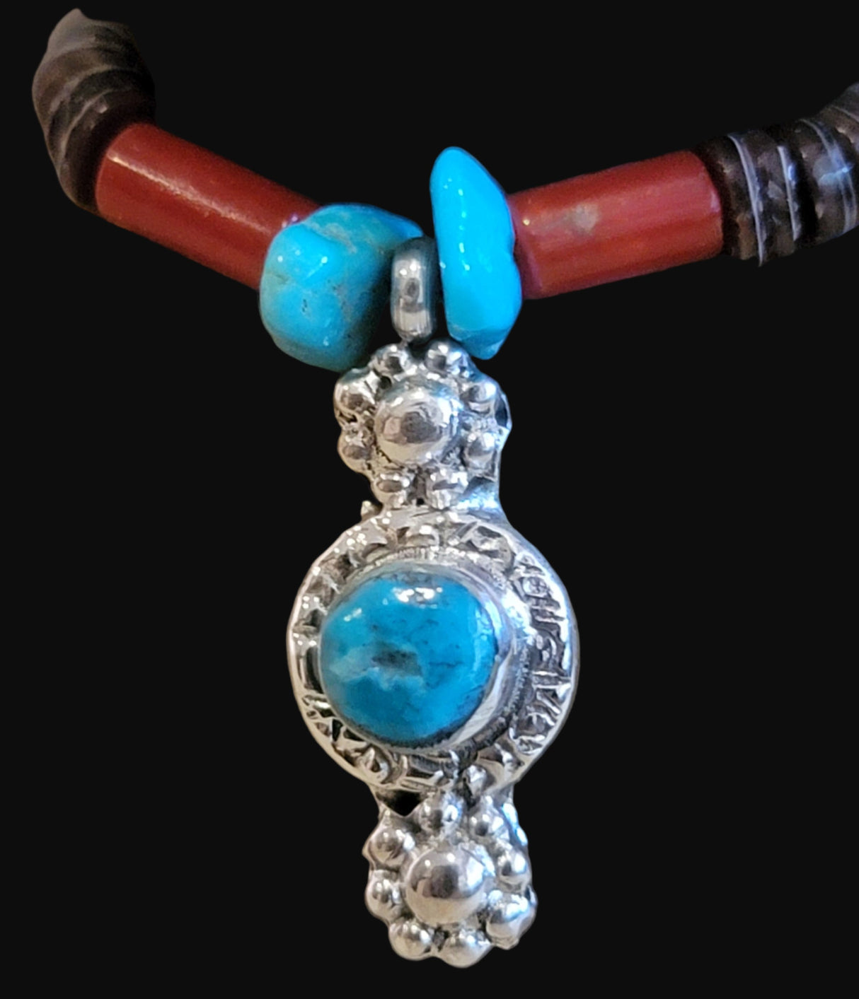 Who Goes There!?? Fluorite Hoot Owl w/Bling Zuni Fetish