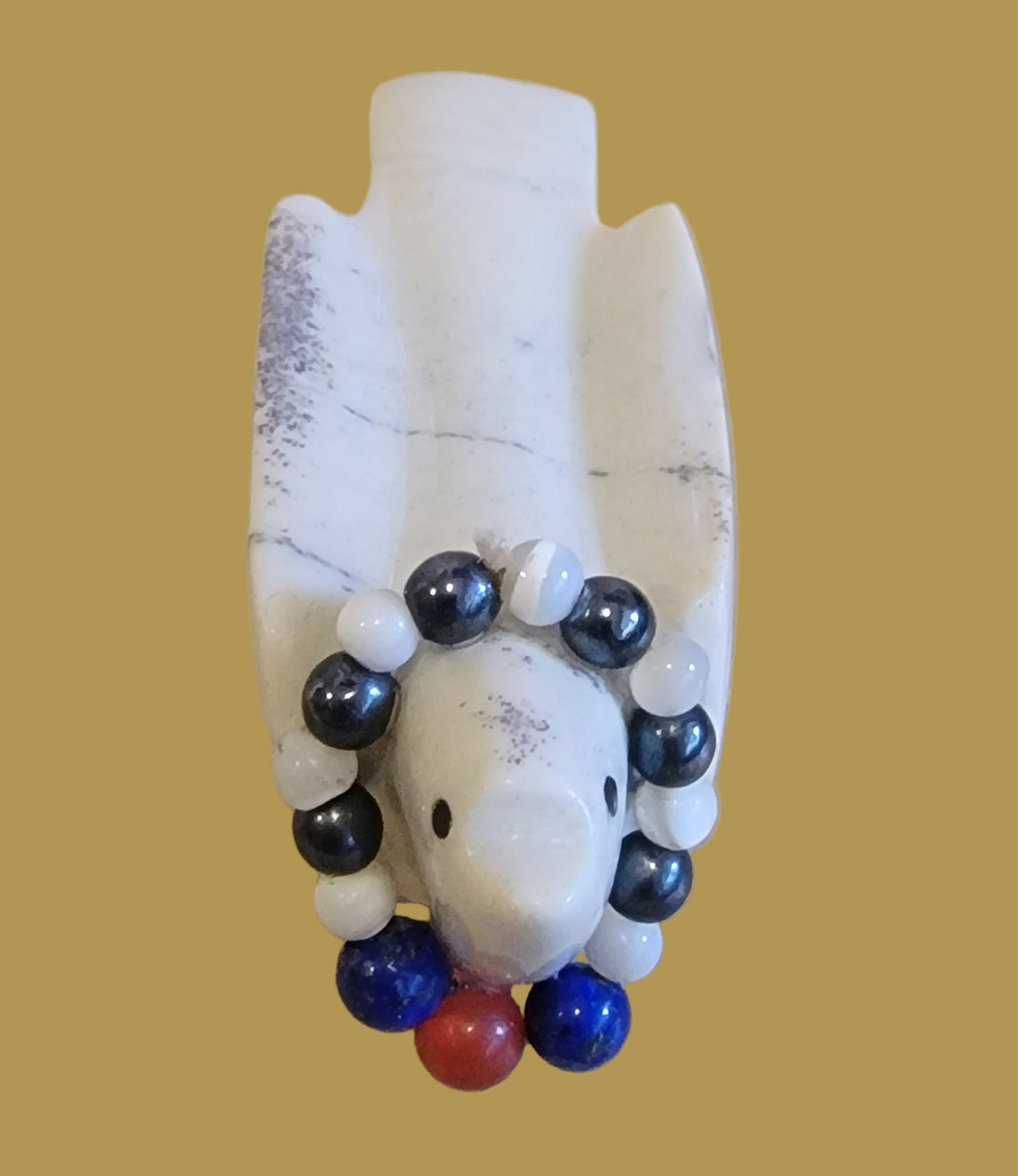 Fish Rock Serpentine Messenger Bird w/Necklace Zuni Fetish