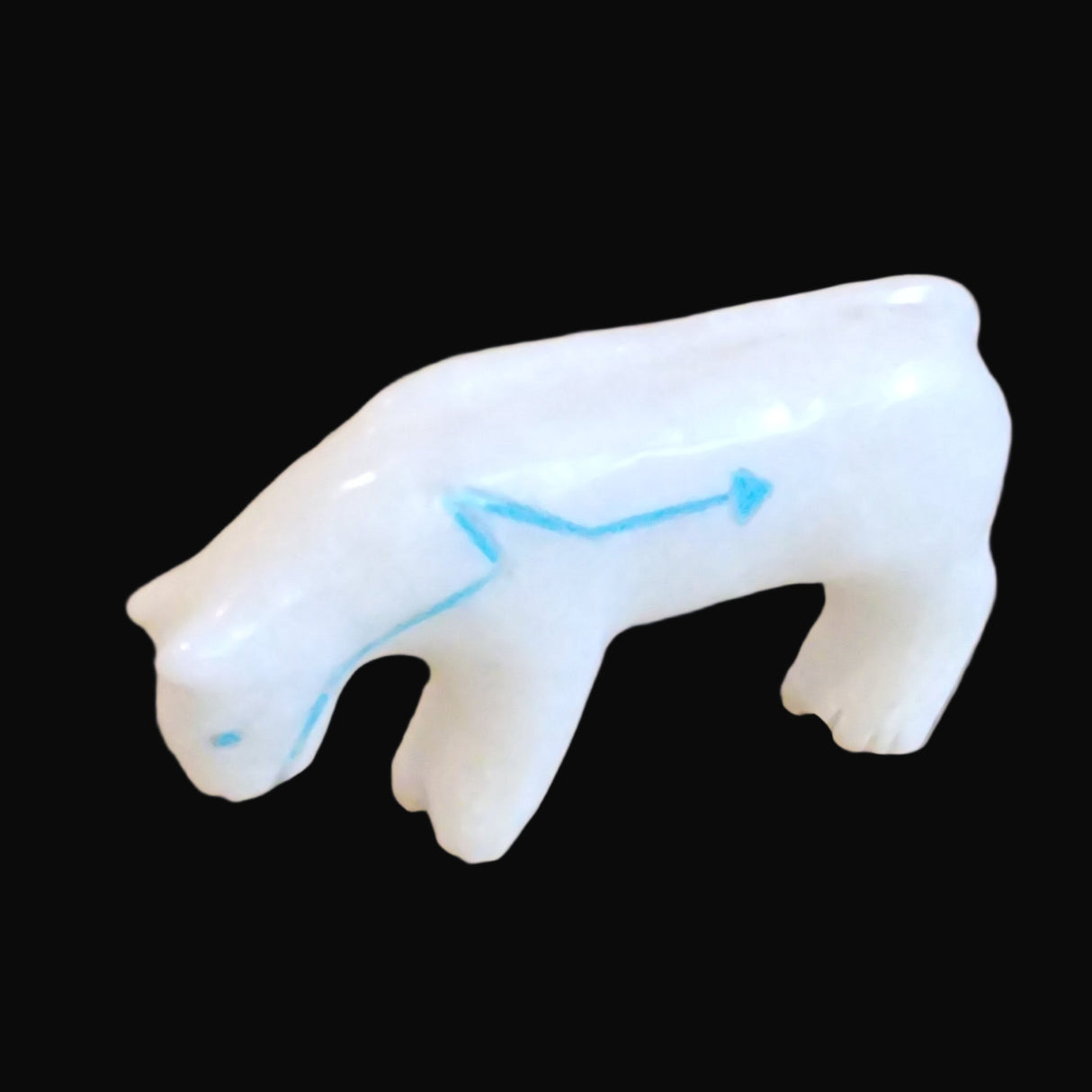 White Marble Mountain Lion of the North Zuni Fetish